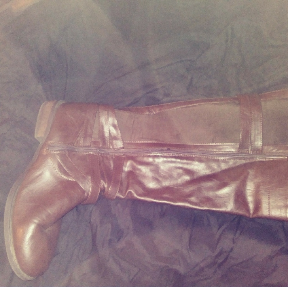 Brown boots